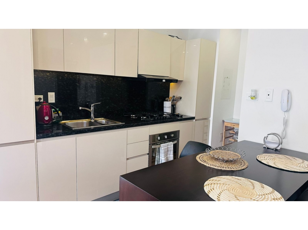 Chico Amoblado Apartamento Tipo Hotel 83 m2 — foto 4