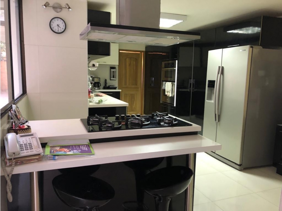 La Carolina Excelente Apartamento Clásico con Terraza