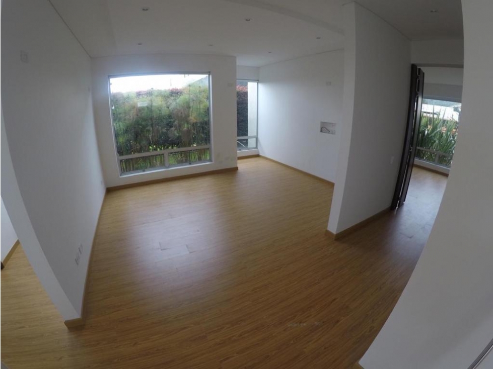 Cajicá Iluminada Casa Campestre Precio de Oportunidad 300 m2 - 3