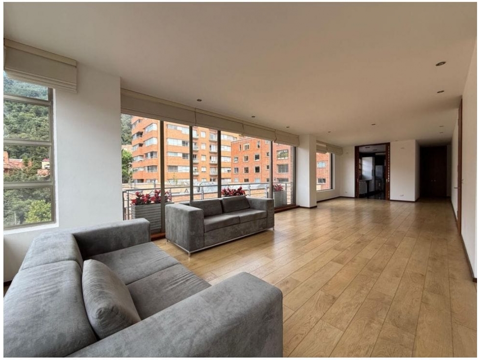 Chico Reservado Iluminado Apartamento Exterior con Gran Vista