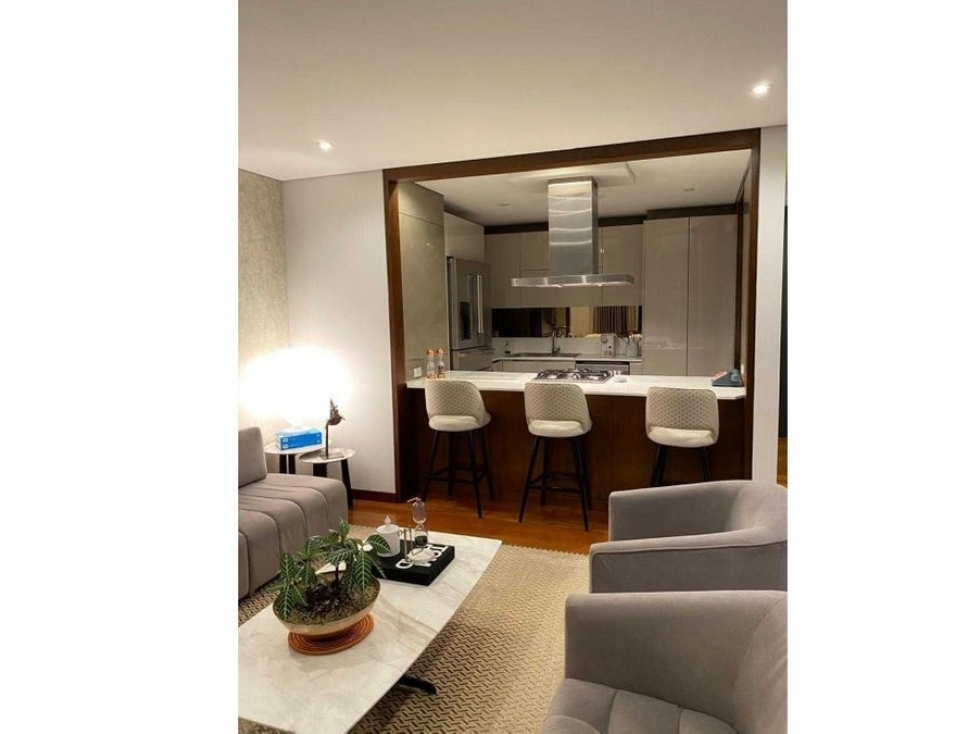Chico Reservado Maravilloso Apartamento con Balcón 164 m2 — foto 5