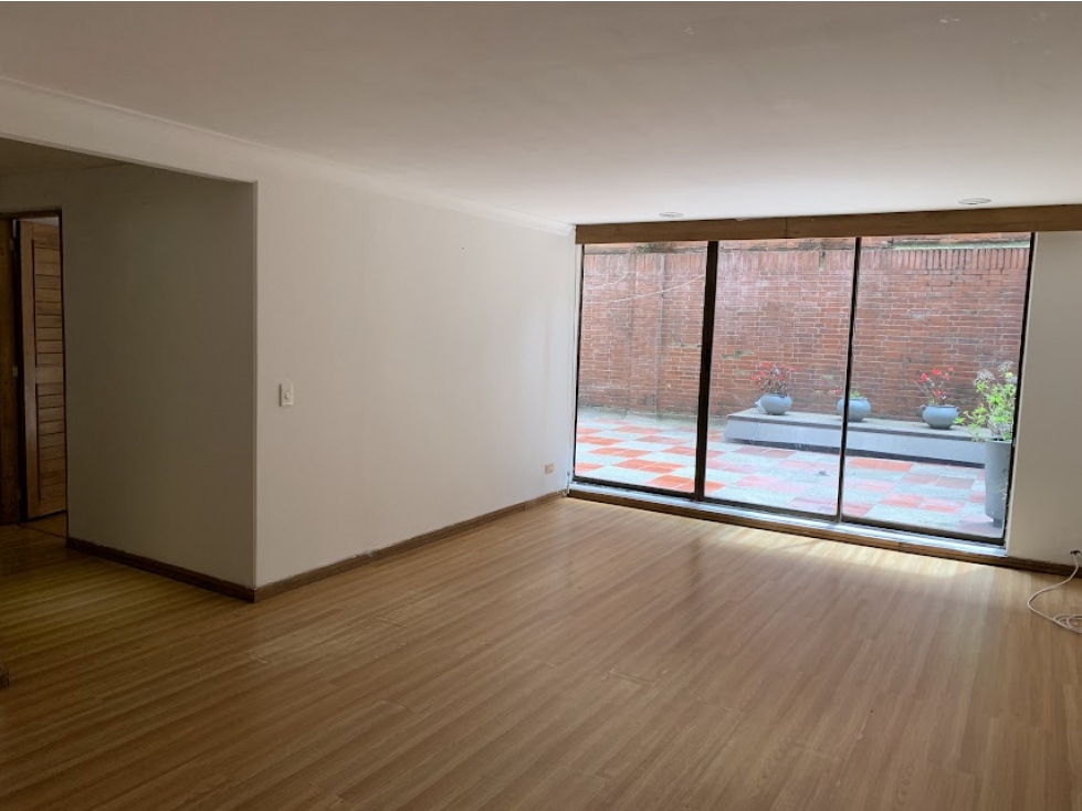 Virrey Excelente Apartamento Super Iluminado 91 m2 con Terraza — foto 2