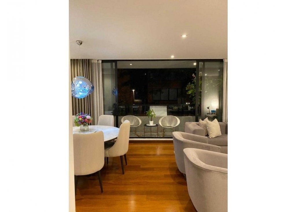 Chico Reservado Maravilloso Apartamento con Balcón 164 m2 — foto 6