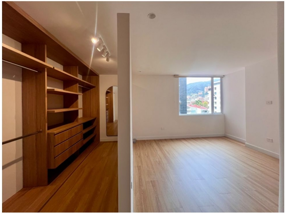 Nogal Excelente Apartamento Super Iluminado 139 m2 Remodelado — foto 6