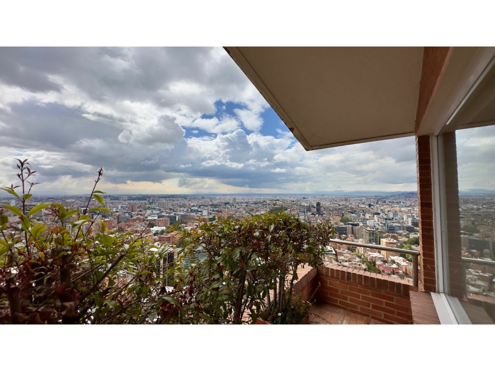 Refugio Apartamento Iluminado en Zona Exclusiva con Vista Inmaculada — foto 2