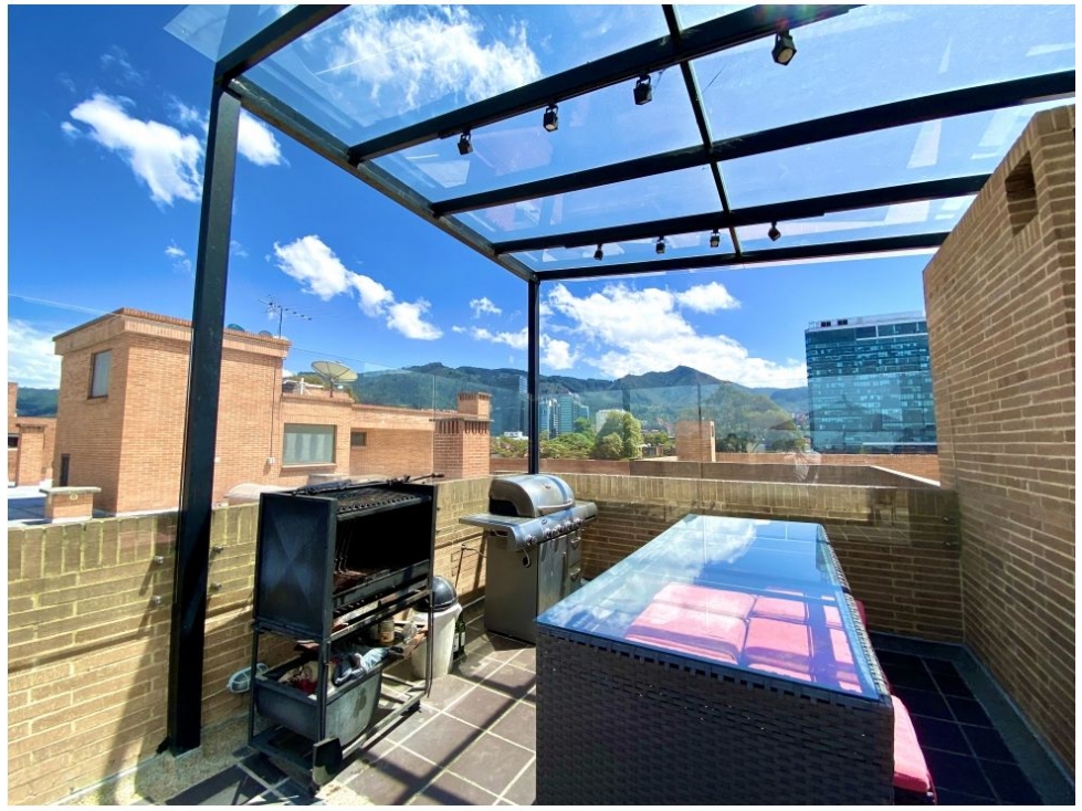 Santa Paula Hermoso Penthouse con Terraza 94 m2