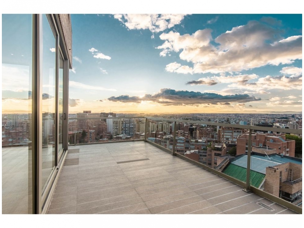Rosales Espectacular Apartamento Iluminado 489 M2