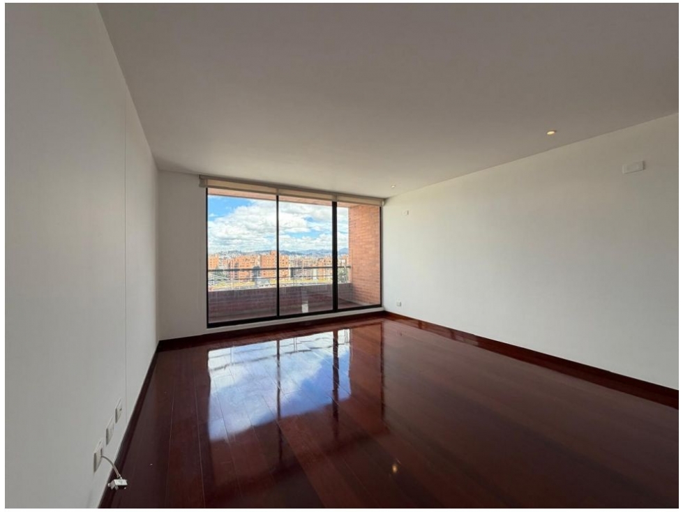 Santa Ana Iluminado Apartamento con Balcón 205 m2 Piso 10 — foto 6