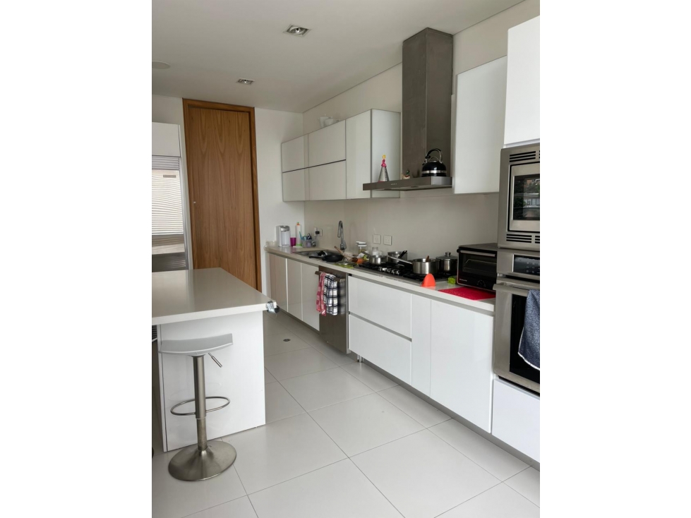 Virrey Espectacular Apartamento con Balcón Amplio — foto 2