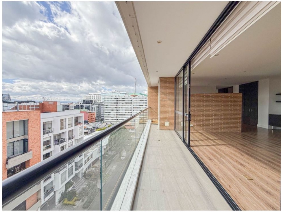 Chico Reservado Maravilloso Apartamento 163 m2