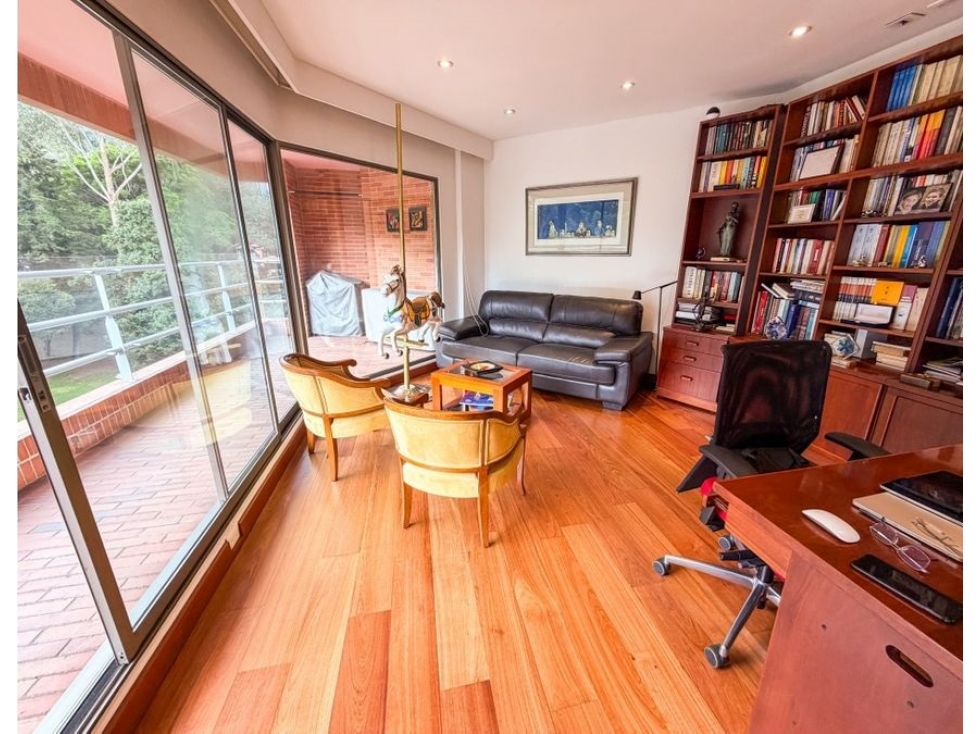 Chico Reservado Maravilloso Apartamento 257 m2 con Balcones — foto 6
