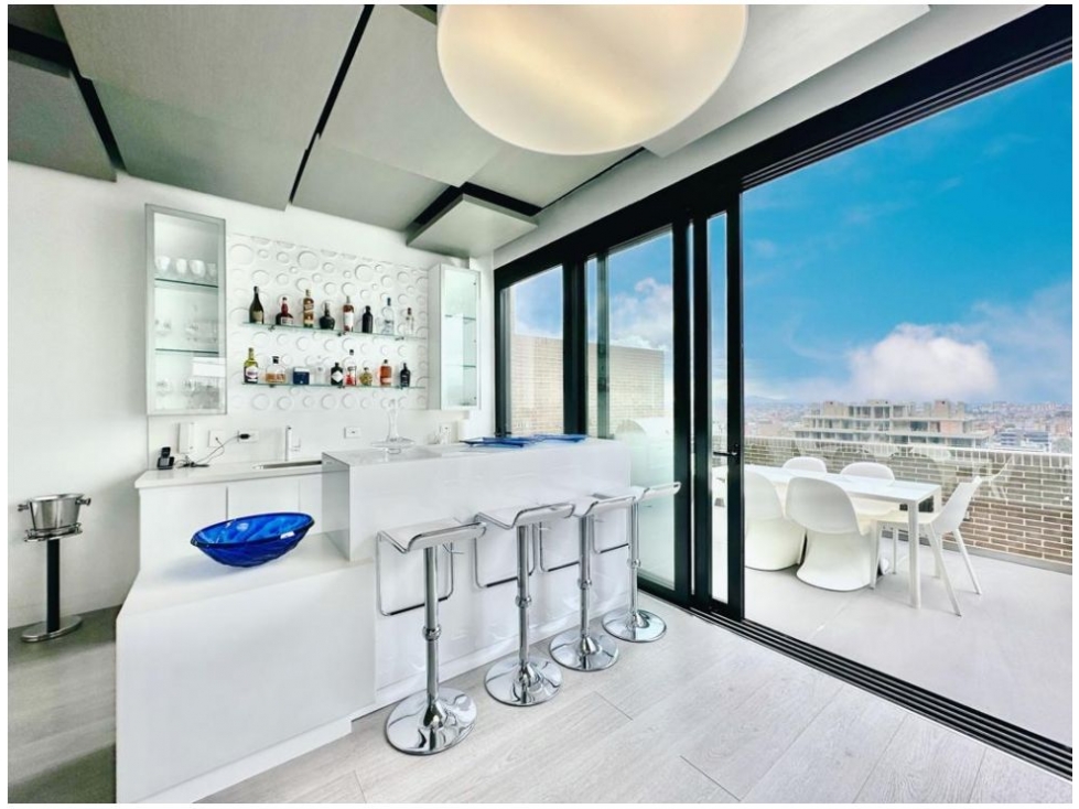 El Nogal Maravilloso Penthouse Moderno con Terraza — foto 3