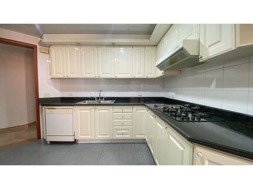 Chico Reservado Maravilloso Apartamento 225 m2 Clásico — foto 3