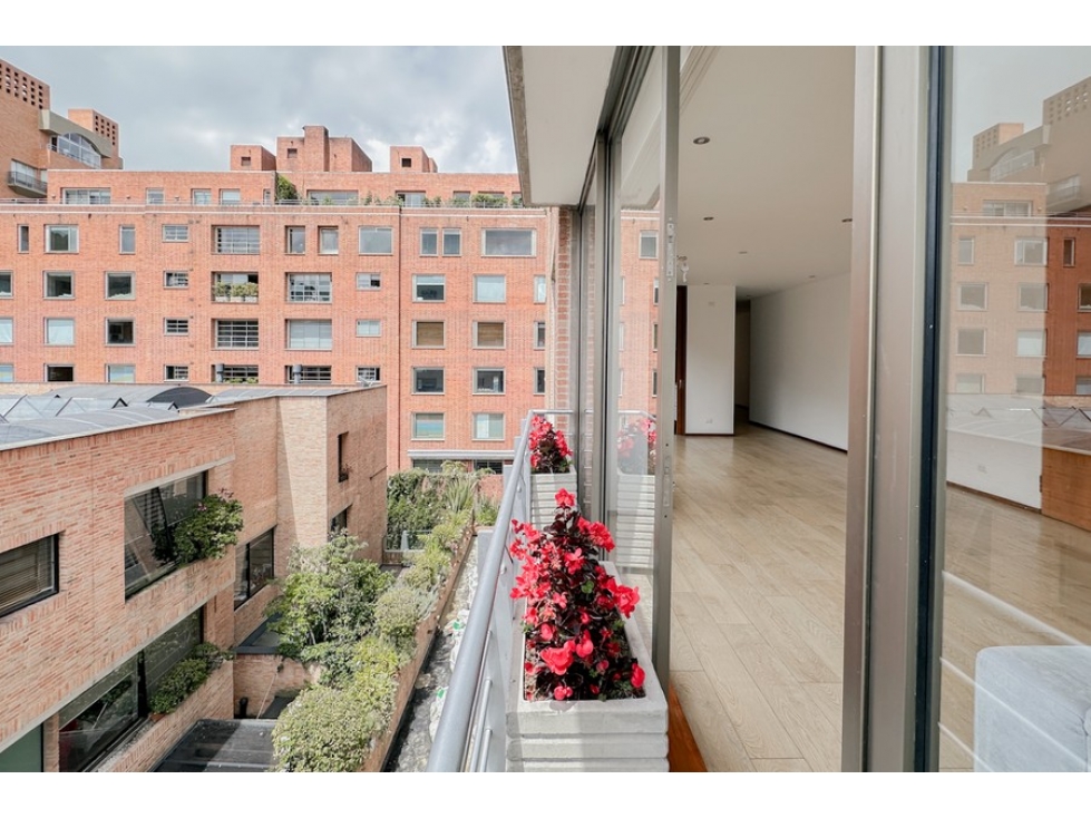 Chico Reservado Iluminado Apartamento Exterior con Gran Vista — foto 5
