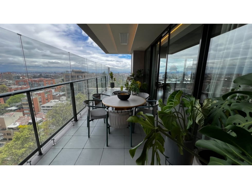 Chico Museo Espectacular Apartamento con Ascensor Privado y Terraza - 2