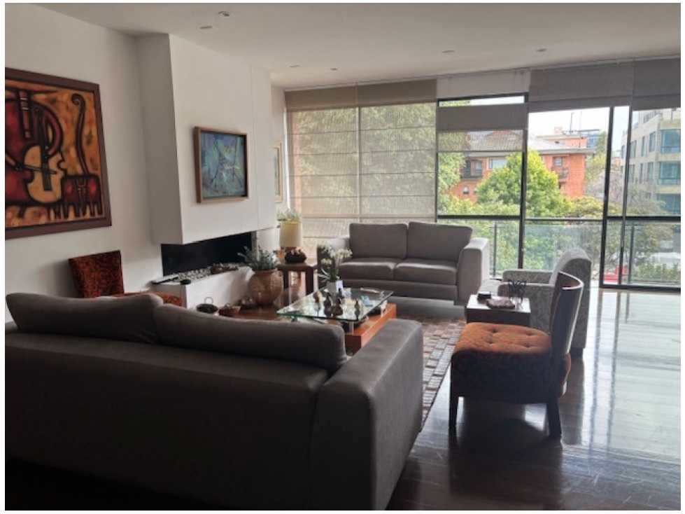 La Calleja Apartamento Iluminado 264m2 con Balcón