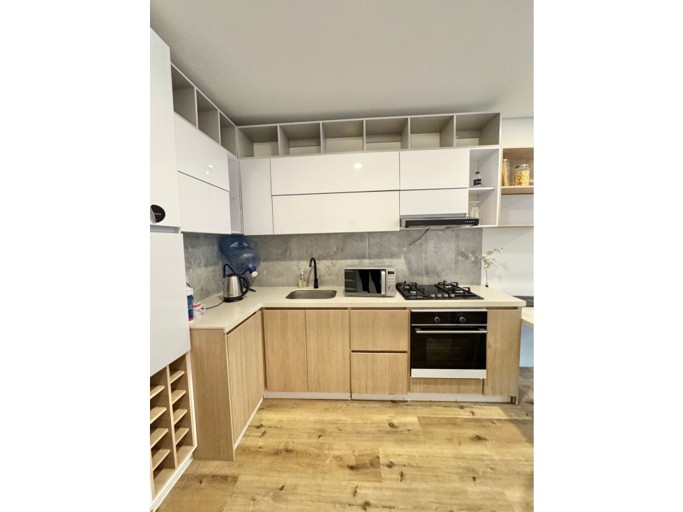 Chapinero Alto Apartamento Super Iluminado Piso 7 — foto 3