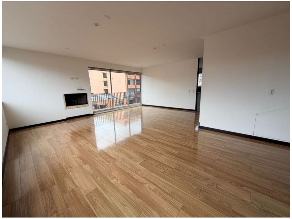 Chico Navarra Iluminado Apartamento 156 m2