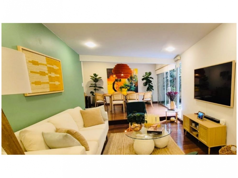 El Nogal Apartamento Super Iluminado y Acogedor 170 M2