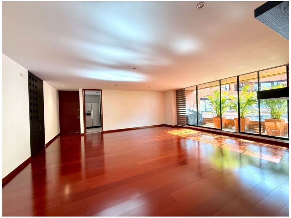 Santa Ana Iluminado Apartamento con Balcón 196 m2 Piso 11 — foto 3