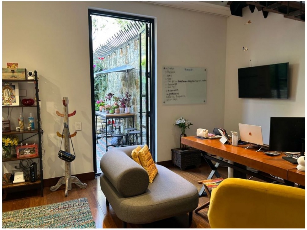 El Nogal Apartamento Super Iluminado y Acogedor 92 M2 — foto 6