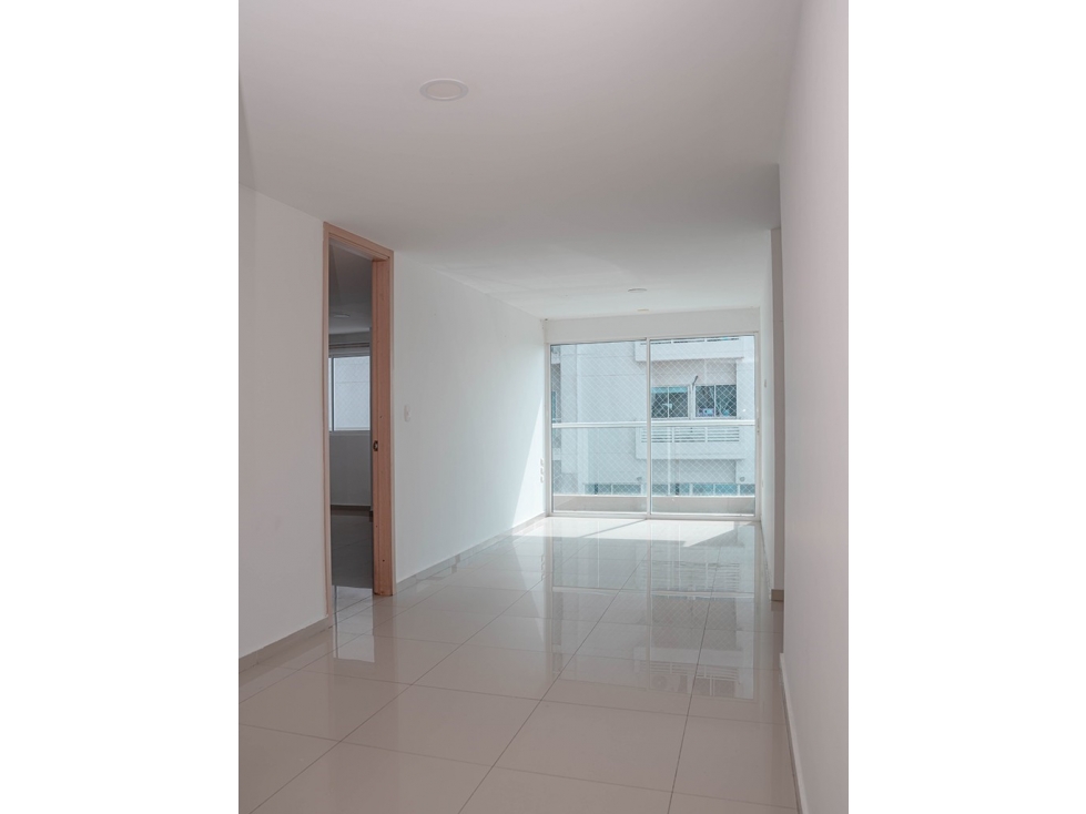 Cartagena Iluminado Apartamento Amplio en Piso Alto Exterior — foto 2