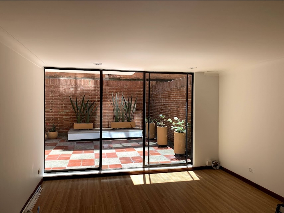 Virrey Excelente Apartamento Super Iluminado 91 m2 con Terraza — foto 6