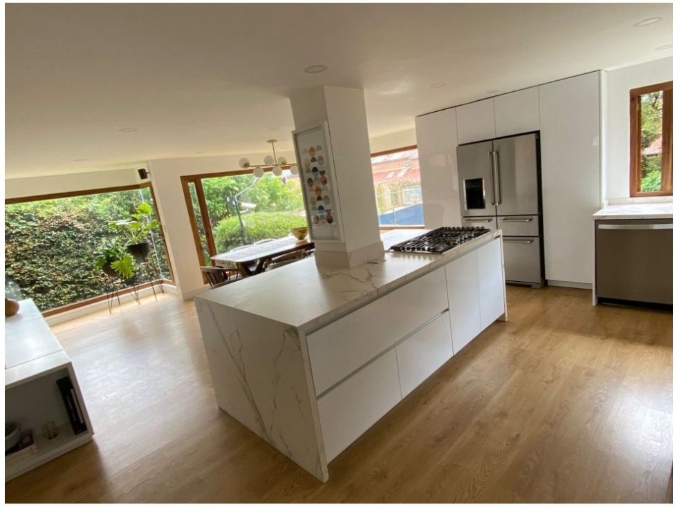 Gratamira Magnifica Casa con Terraza y Amplios espacios — foto 4