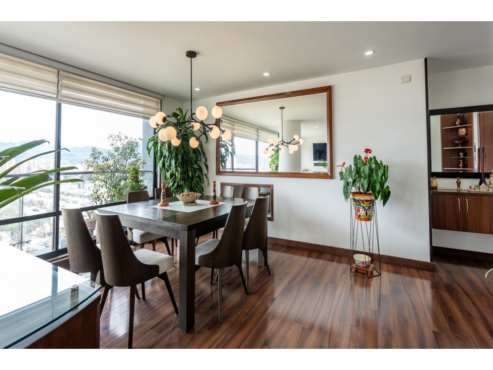 Exclusivo Apartamento Iluminado con Balcón Piso Alto Club Los Lagartos — foto 3