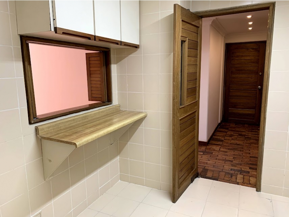 Virrey Excelente Apartamento Super Iluminado 91 m2 con Terraza — foto 5