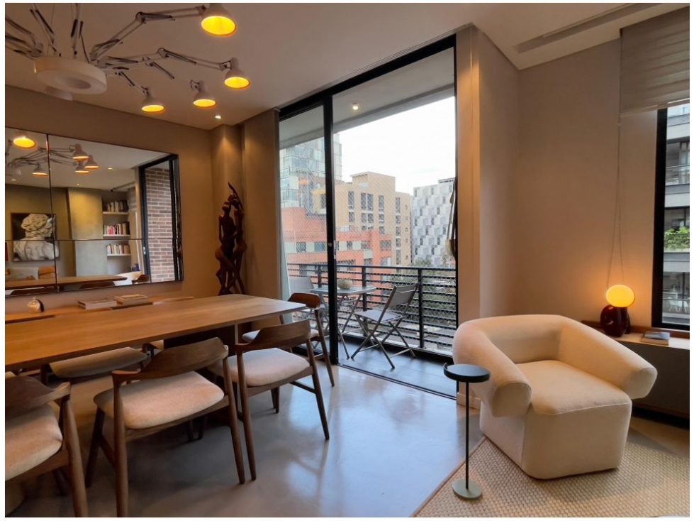 Chico Moderno e Iluminado Apartamento 120 m2 con Balcón — foto 3