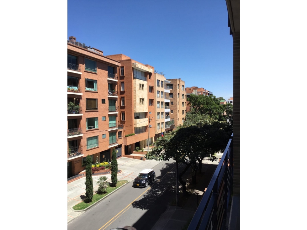Chico Navarra Iluminado Apartamento Exterior con Balcón — foto 3