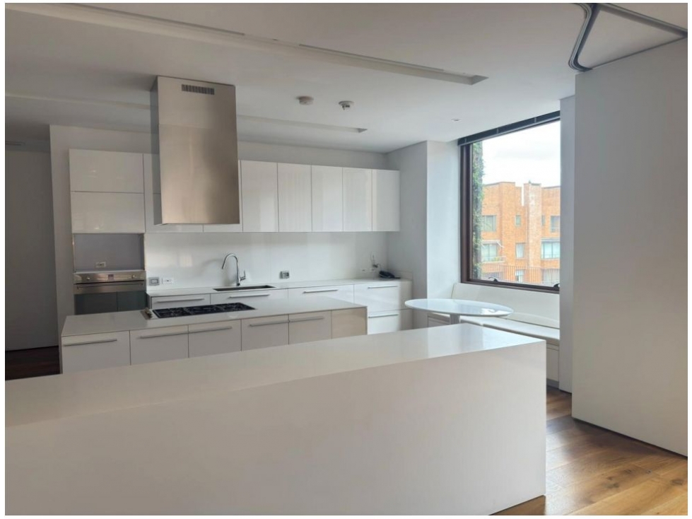 Rosales Espectacular Apartamento Amplio con Balcón — foto 4