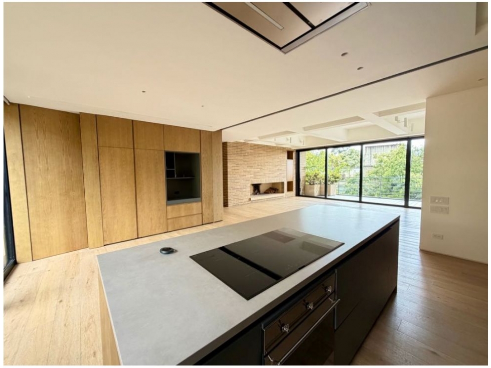 Rosales Excelente Apartamento Super Iluminado con Gran Balcón 220 m2 — foto 6