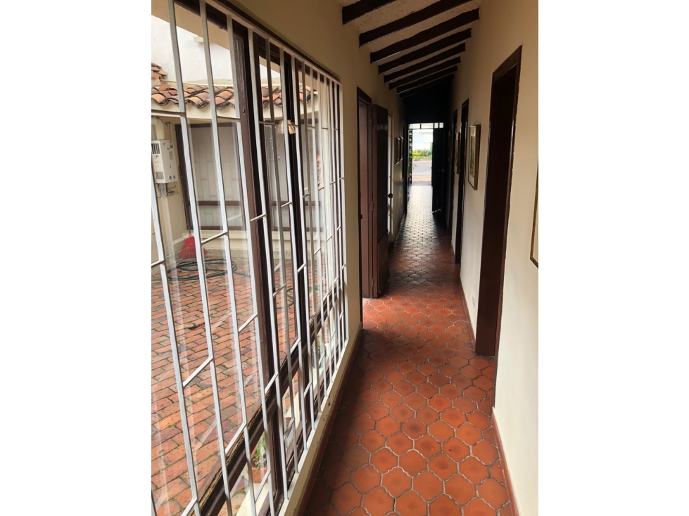 Santa Paula Hermosa Casa Super Bien Ubicada — foto 4