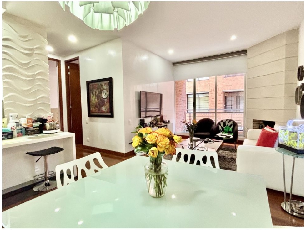 Chico Reservado Maravilloso Apartamento 100 m2