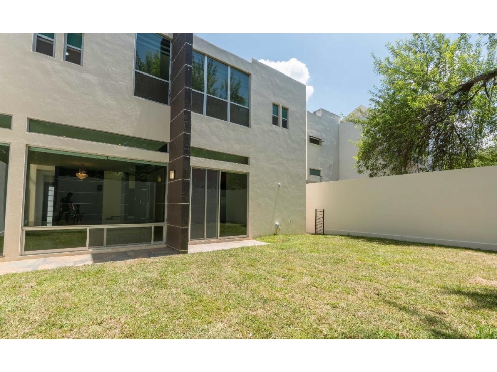 CASA EN VENTA BOSQUES DEL VERGEL ZONA CARRETERA NACIONAL hz — foto 2