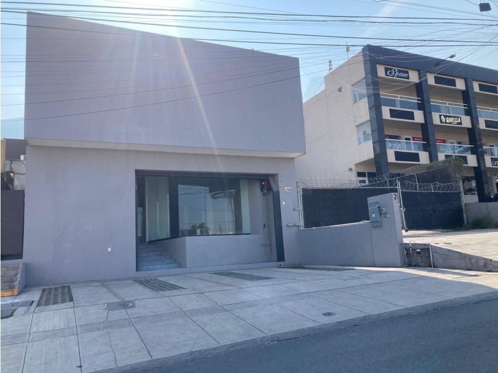 LOCAL EN RENTA SOBRE LEONES, CUMBRES 5TO. 576 m 2 $ 120.000 — foto 4