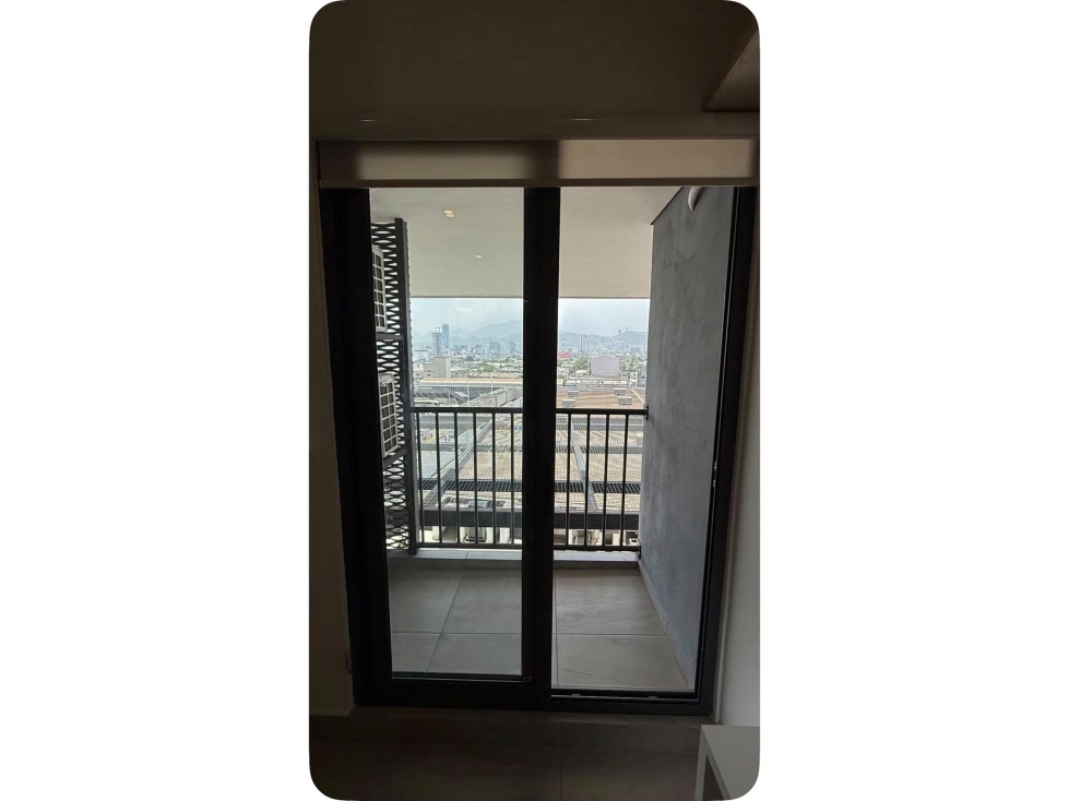 DEPARTAMENTO EN RENTA AMUEBLADO EN TORRE Centro mty LSL — foto 2
