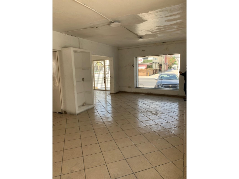 1100 M2 T LOCAL/BODEGA EN RENTA AV PRINCIPAL EN VALLE $ 250.000 - 2