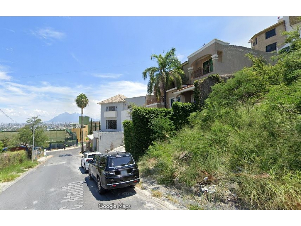HERMOSA CASA AL LADO LATIN SCHOOL CUMBRES 2DO 500 M 2 $ 12.5 MILL — foto 4