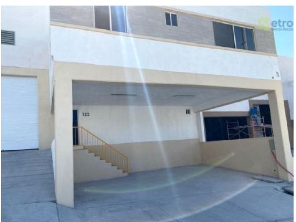 EXCELENTE BODEGA EN VENTA O RENTA PARQUE IBP SANTA CATARINA 645M2 - 1