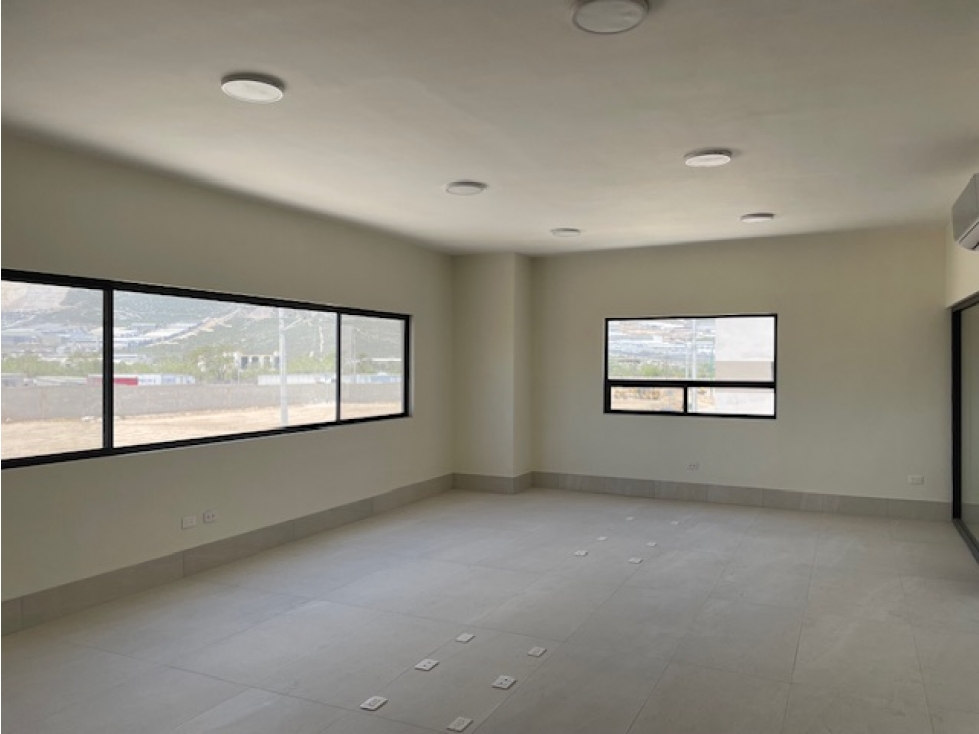 BODEGA 26 EN RENTA PARA ESTRENAR PARQUE INDUSTRIAL SANTA CATARINA HZ - 4
