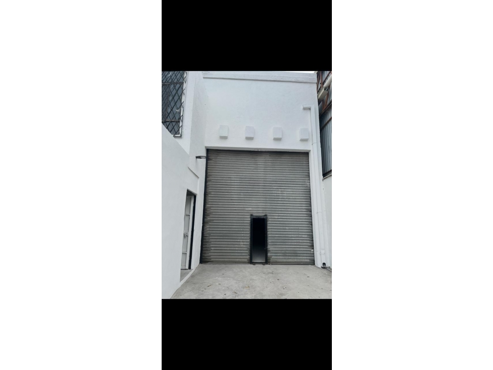 BODEGA EN VENTA AMO - 2