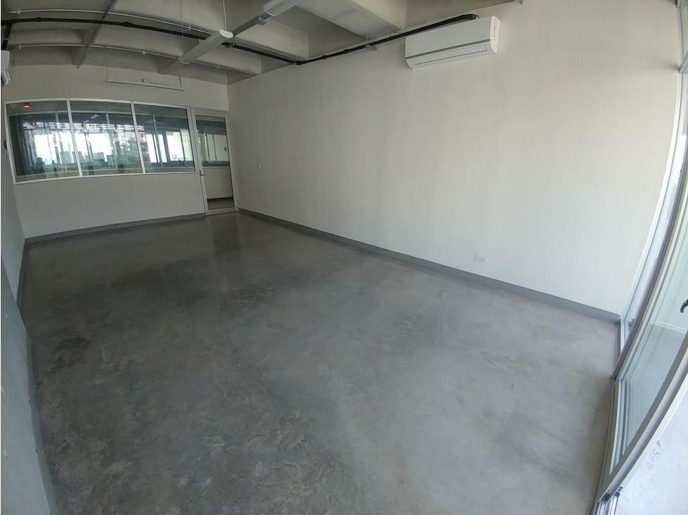 Oficina en Renta 39m2 5 nivel ubicada en Valle Oriente MZC — foto 4