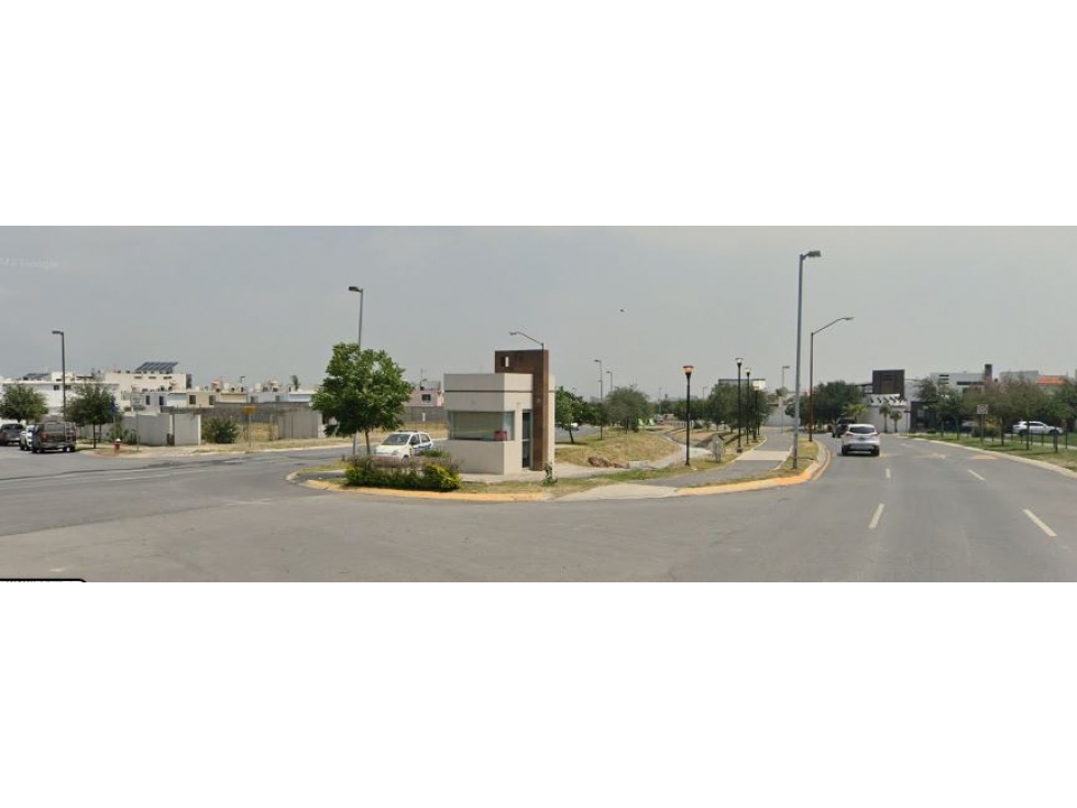 TERRENO EN RENTA ESQUINA AREA PONIENTE CUMBRES SAN AGUSTIN 1750M 2 - 2