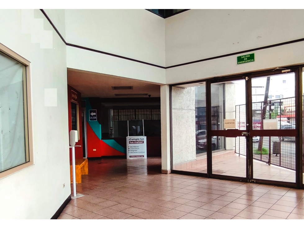 EDIFICIO 2,800m EN RENTA CENTRO DE MONTERREY - 2