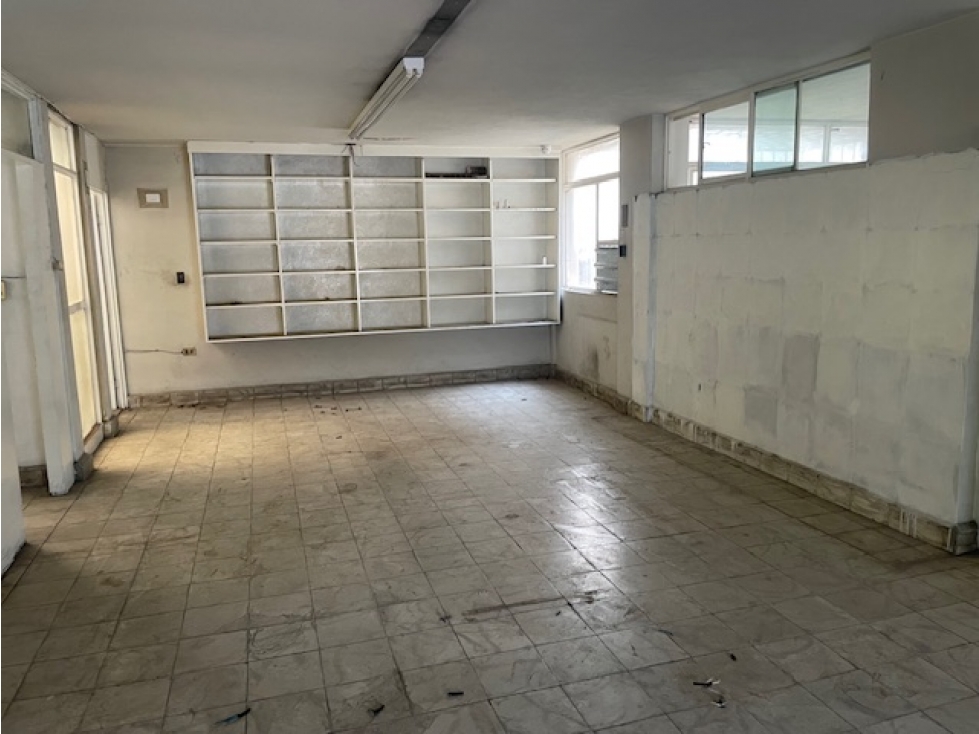 EDIFICIO DE OFICINAS EN VENTA AV CUAUHTEMOC CENTRO MONTERREY hz - 3