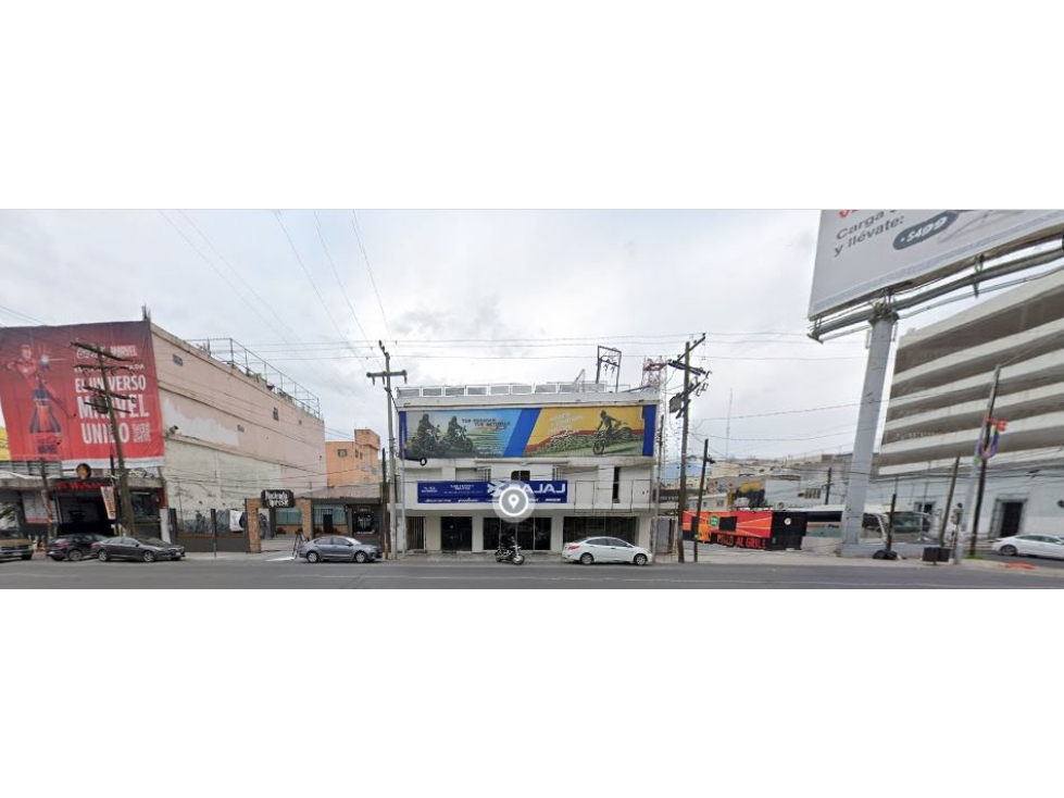 LOCAL EN CENTRO DE MTY AV PRINCIPAL 45 M2 $ 35.000 - 3