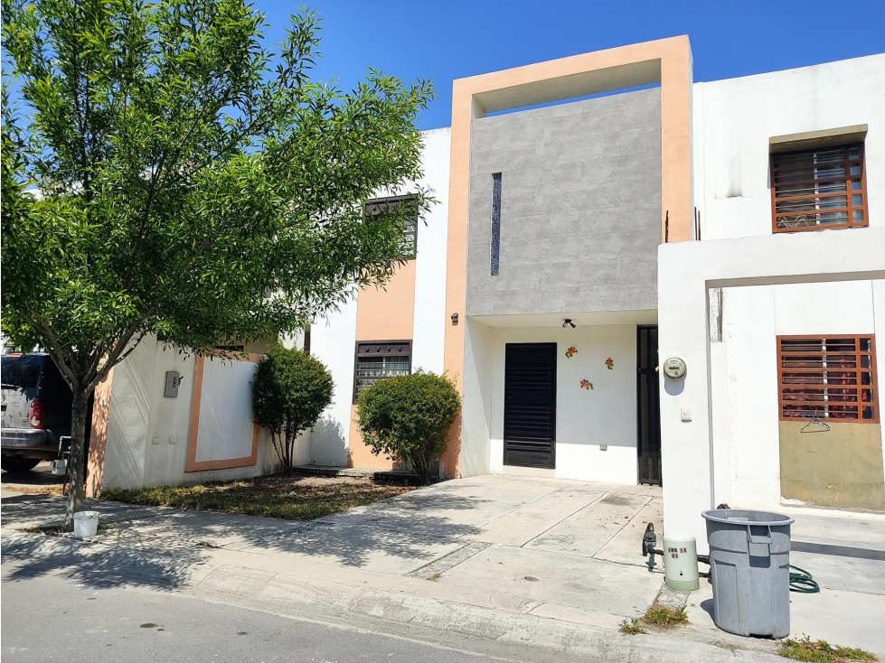 ALMERIA Casa en Renta AMUEBLADA en Apodaca MZC — foto 2